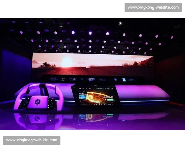 智能硬件加持,沉浸式电竞体验触手可及! 智能硬件加持,沉浸式电竞体验触手可及!